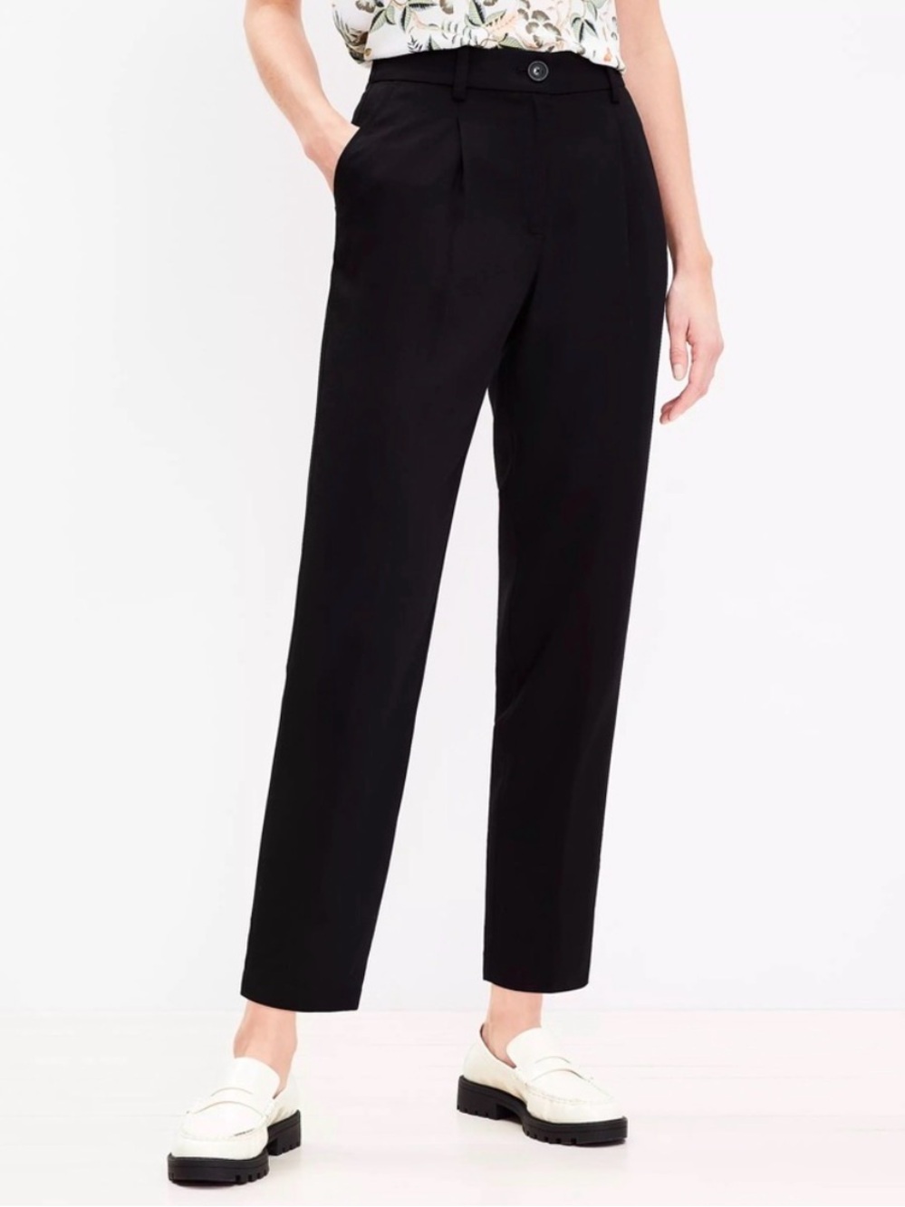 LOFT Black Cropped Tailored Ankle Pants